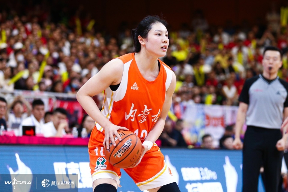 的希望, 但在市场上, 篮落幕