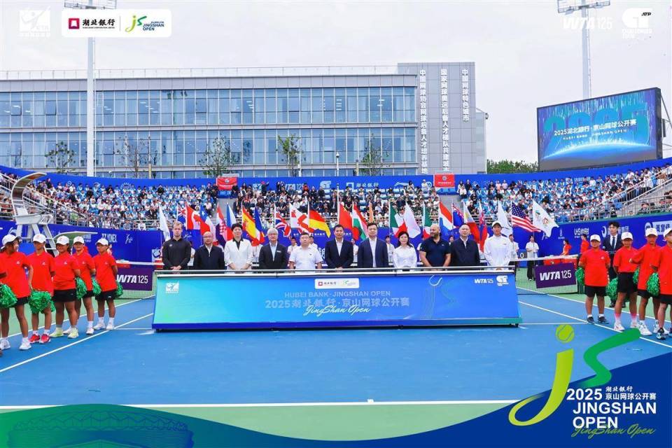 为全国县域, 酒店 为全国县域, 酒店