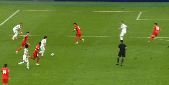 Ojdlq, 新井荣聪, 小角度打门